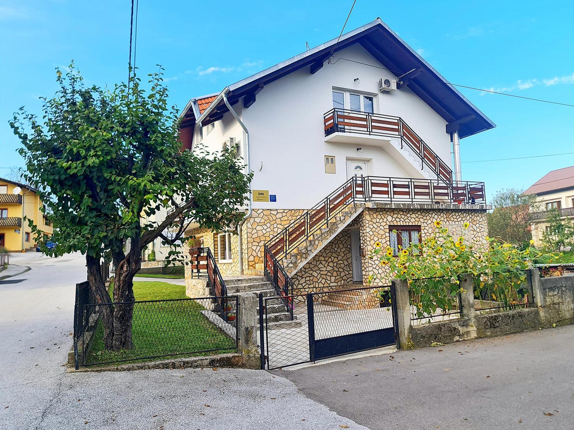 Amore Apartment *